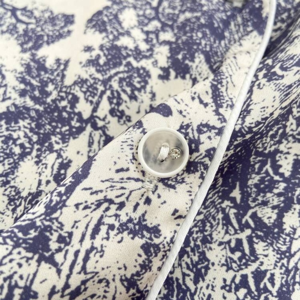 Elegant Painted Pajama Lounge Wear - Picture 3 of 6